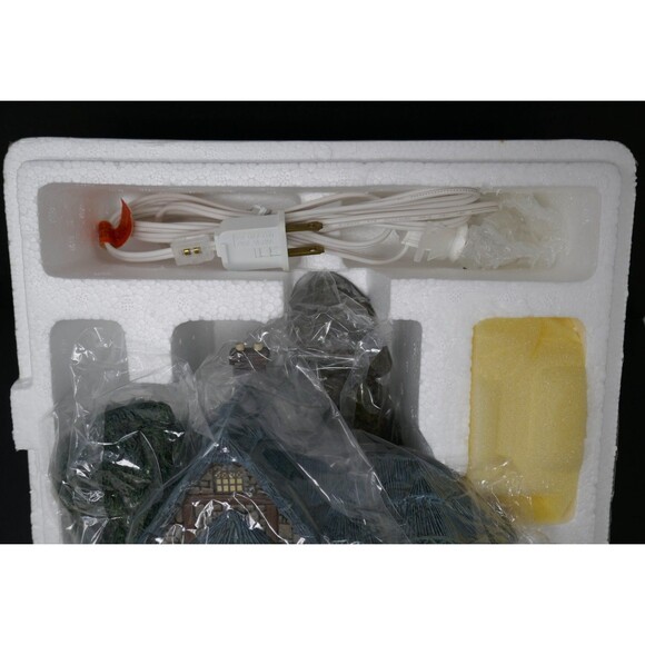 Hawthorne Village Thomas Kinkade Lamplight Village 1999 Falbrooke Florist - Picture 2 of 14